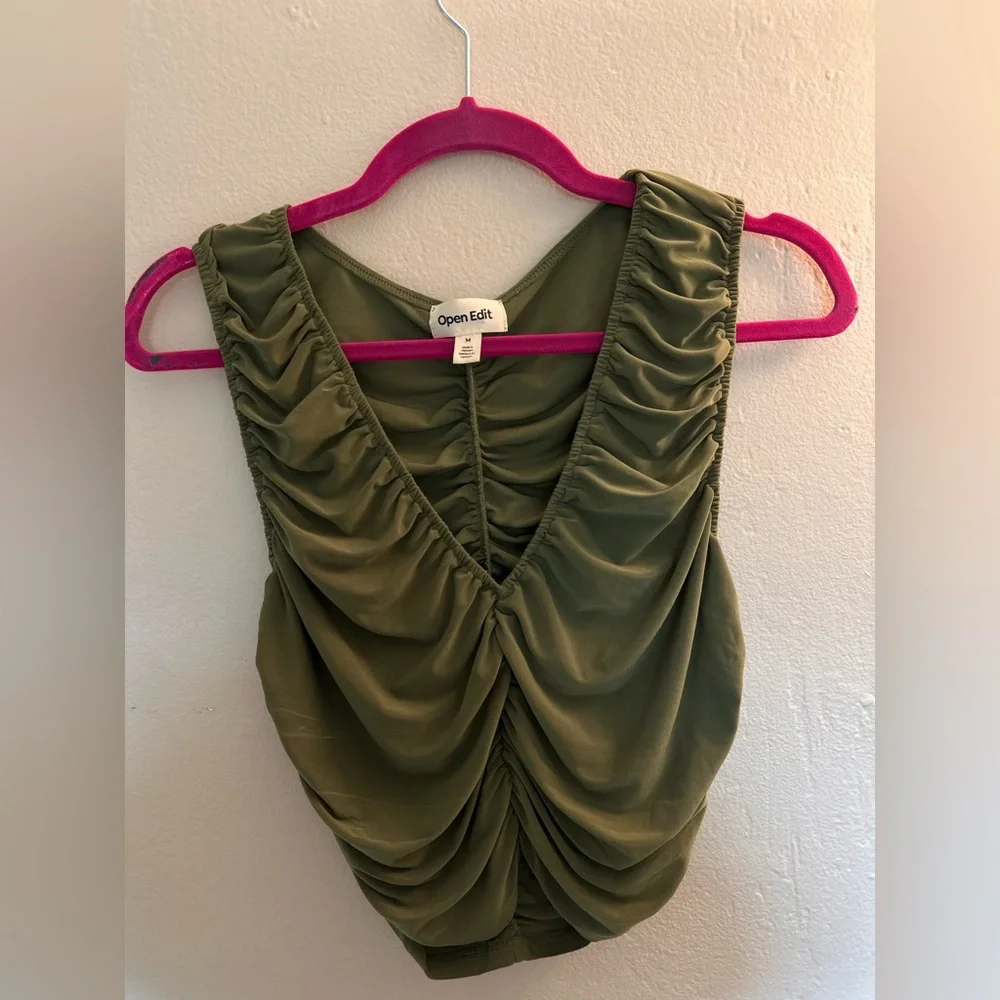 Open Edit Olive Green Ruched Crop Tank Top Size M - Picture 2 of 6
